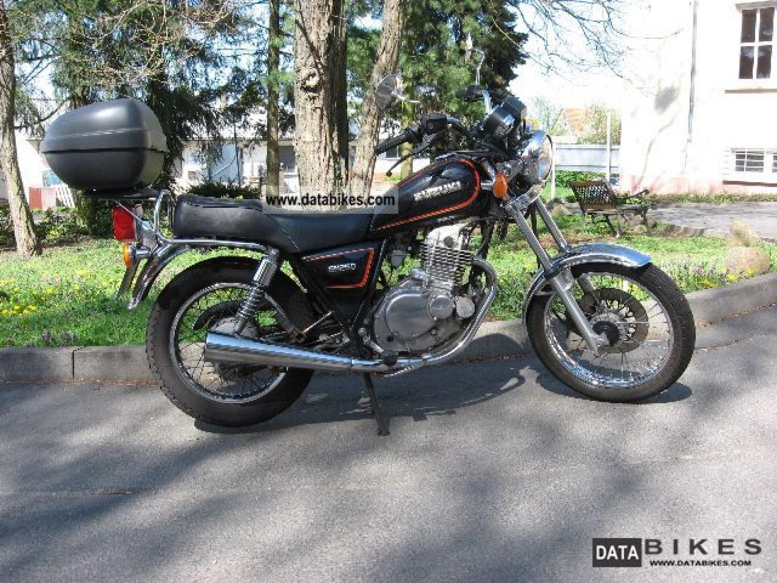 1990 Suzuki GN 250 E #8