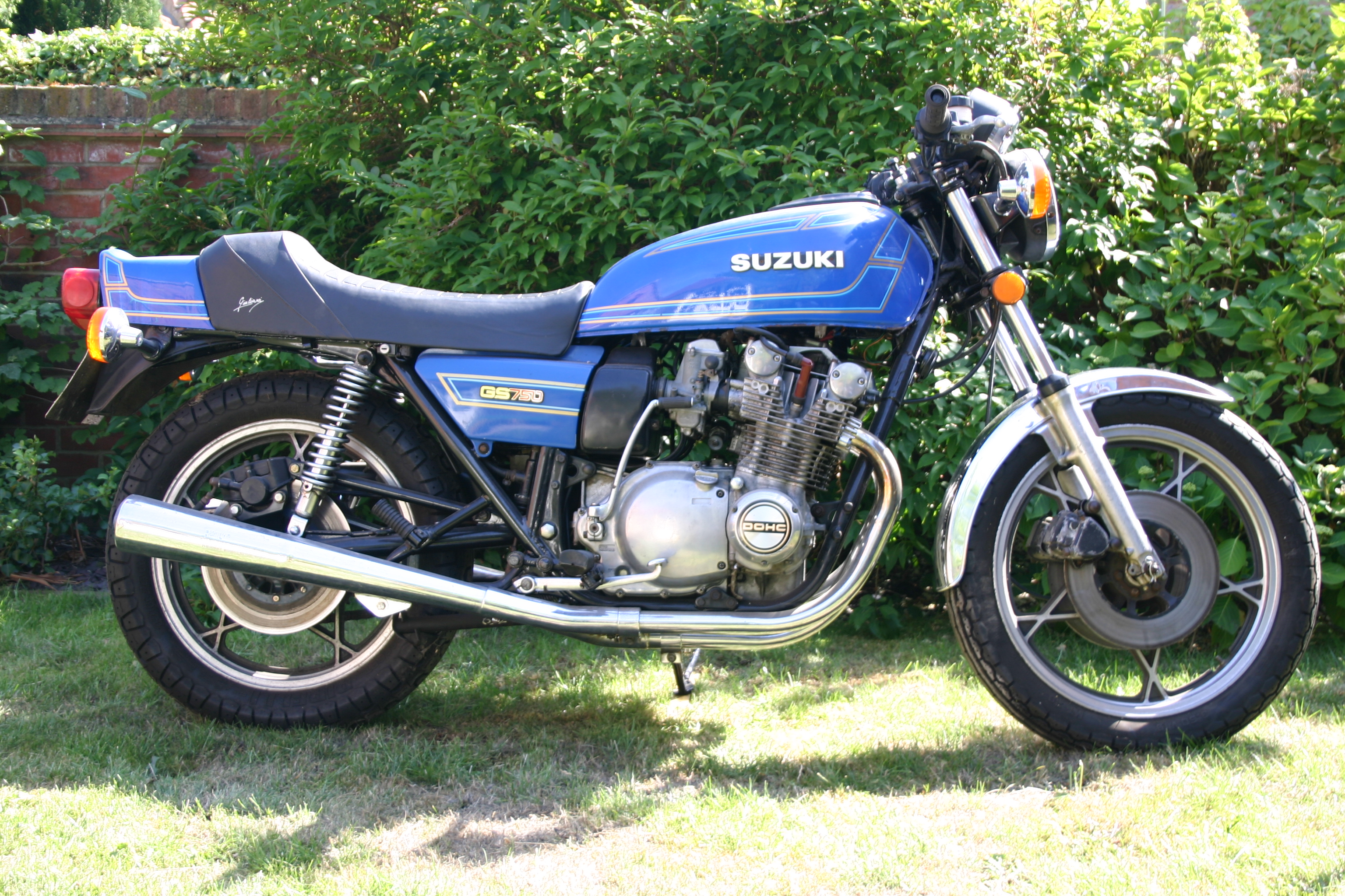 1981 Suzuki GS 400 T #8