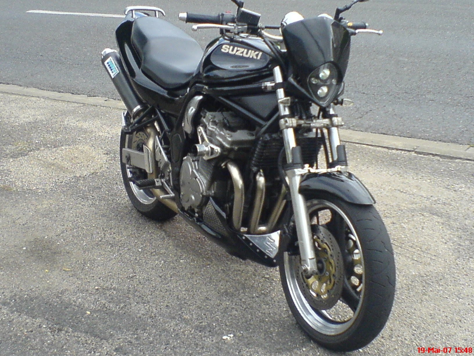 Suzuki Bandit 600 Custom