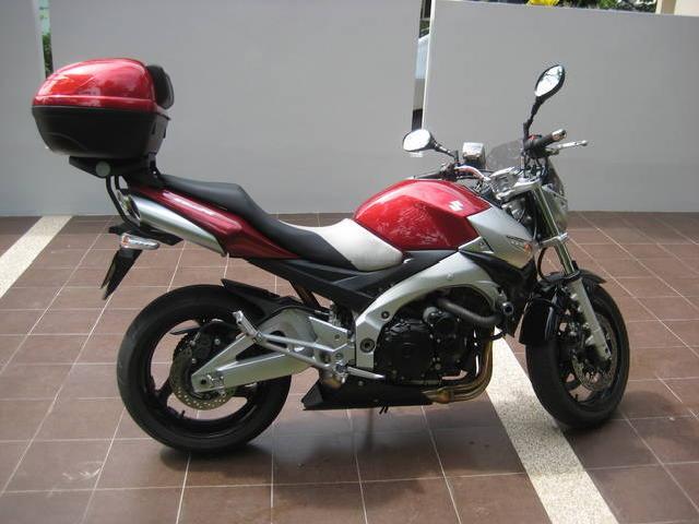 2008 Suzuki GSR 400 #7