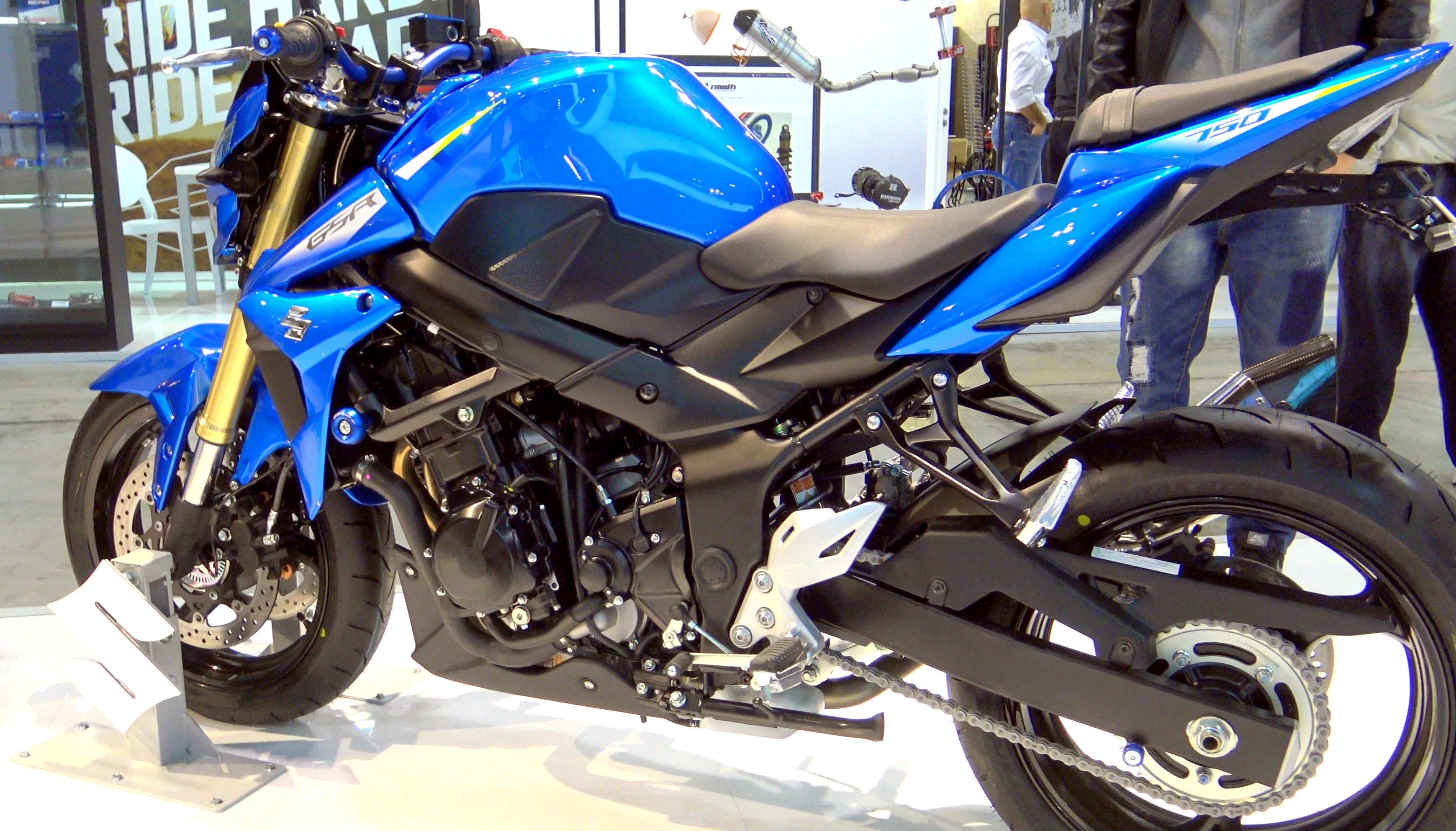 Suzuki GSR 400 ABS