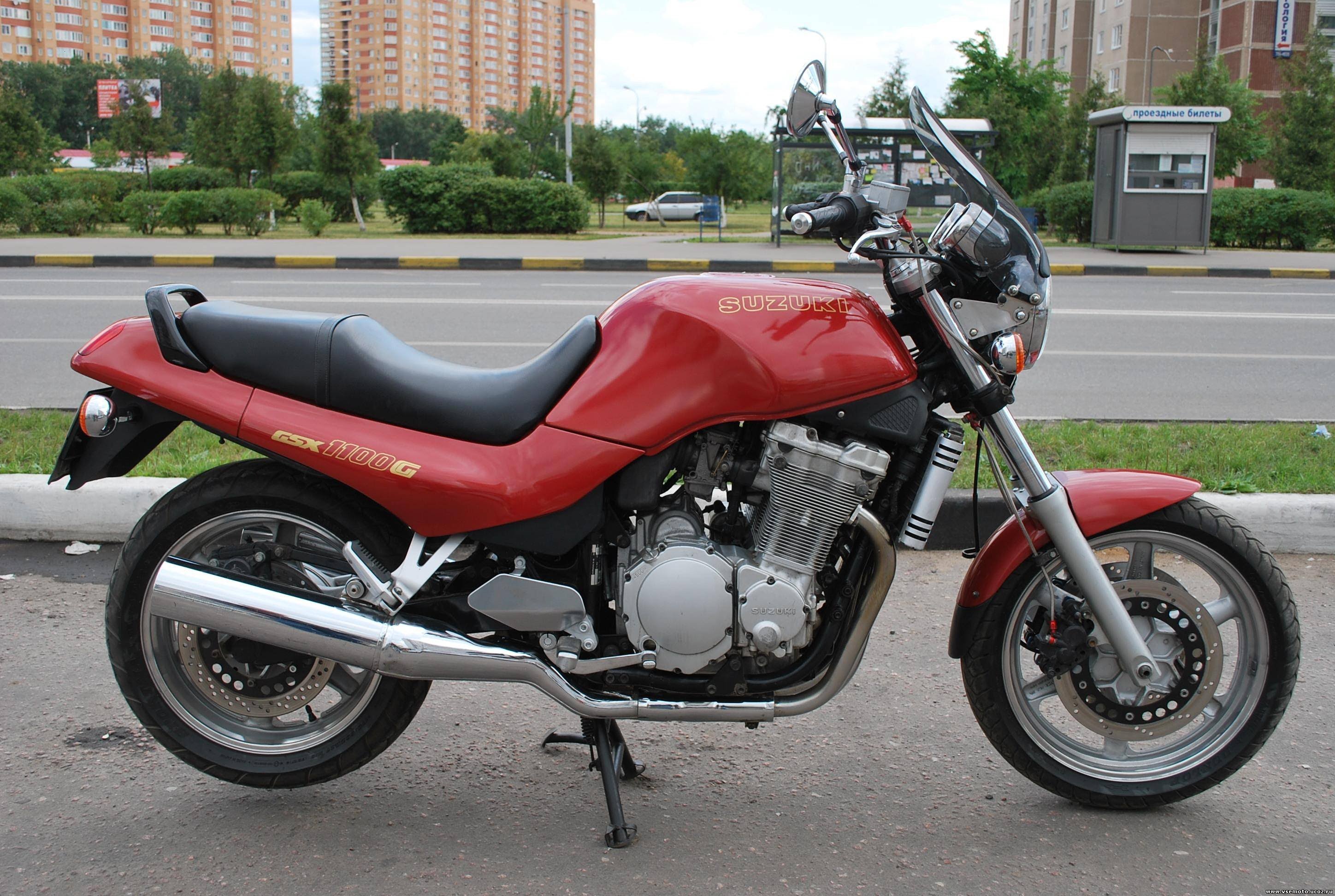 Японский мотоцикл 8. Suzuki gsx1100g. Suzuki GSX 1100. Мотоцикл Сузуки 1100 с карданом. Сузуки 1100 на кардане.