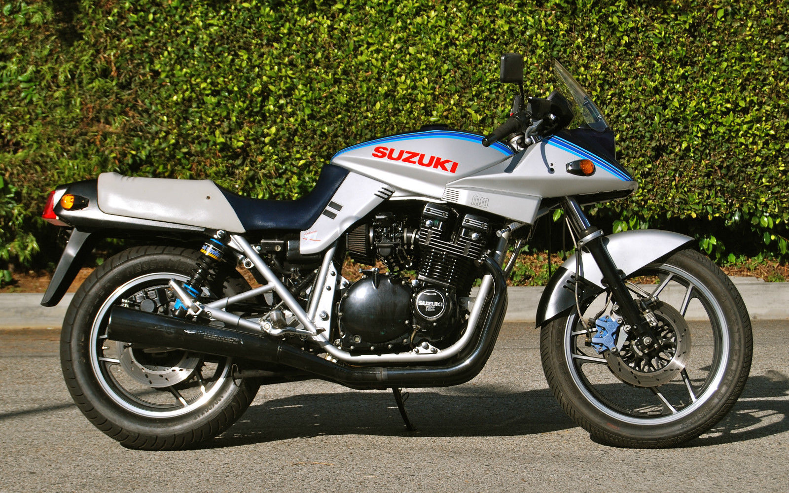 1982 Suzuki GSX 1100 S Katana #9