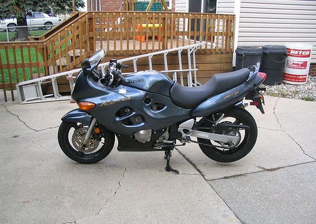 2000 Suzuki GSX 750 F #8