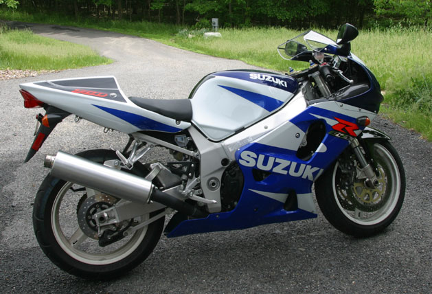 2001 Suzuki GSX 750 #9