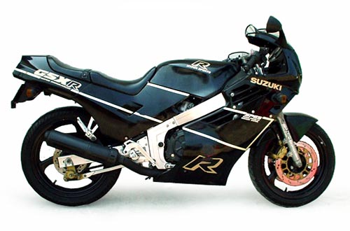 1984 Suzuki GSX-R 400 #10