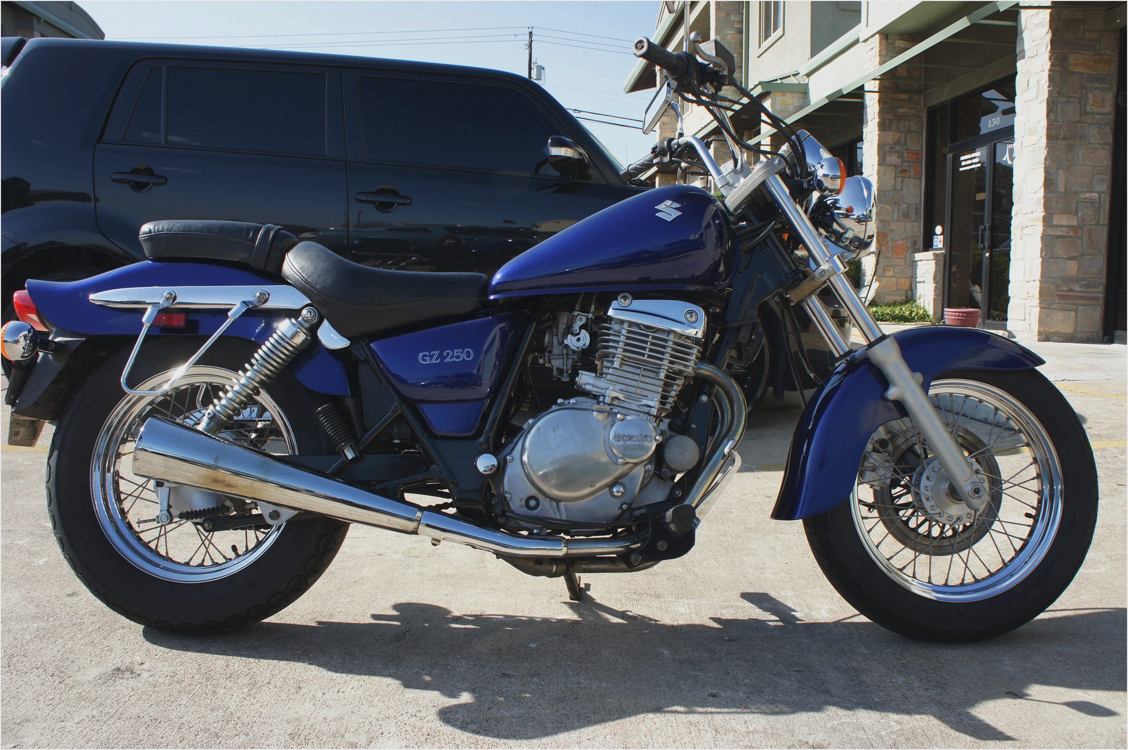 2001 Suzuki GZ250 Marauder #10