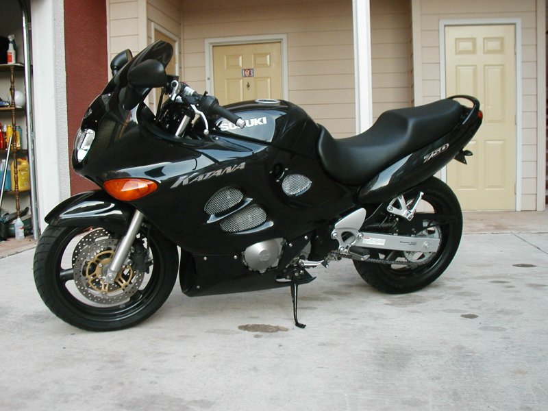 Suzuki Katana gsx600f 1