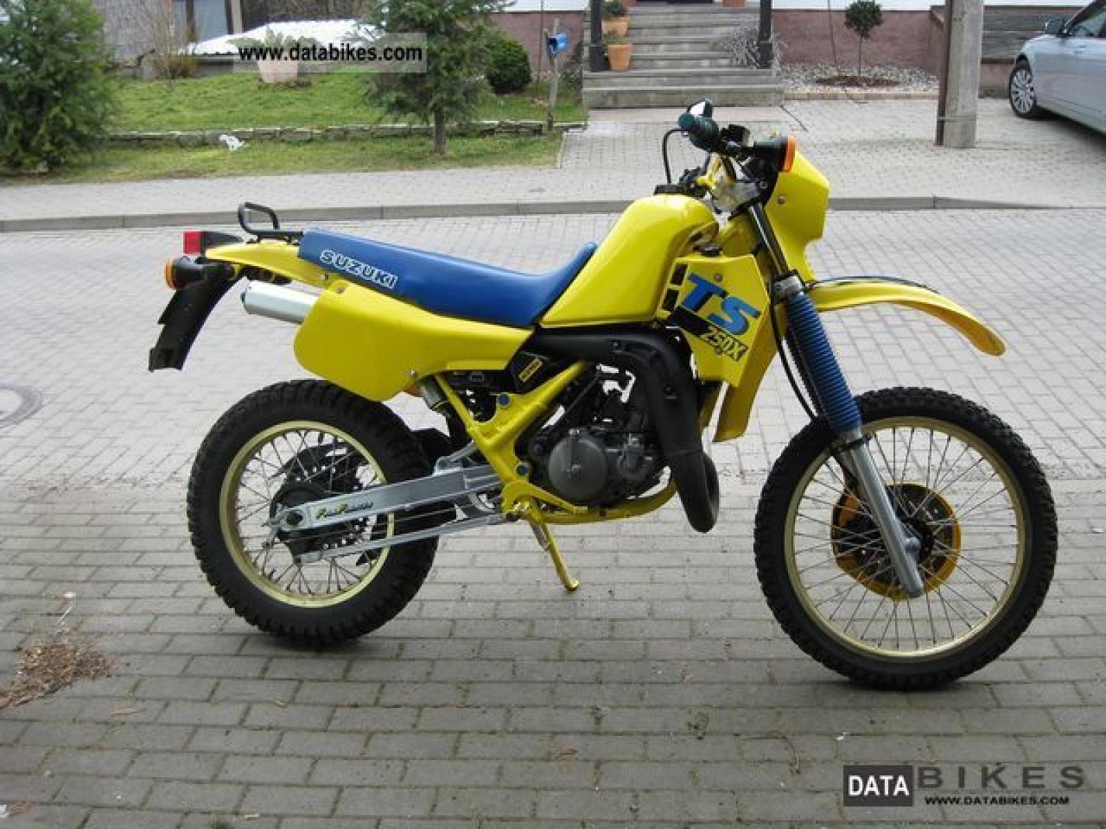 1988 Suzuki RF 125 #9