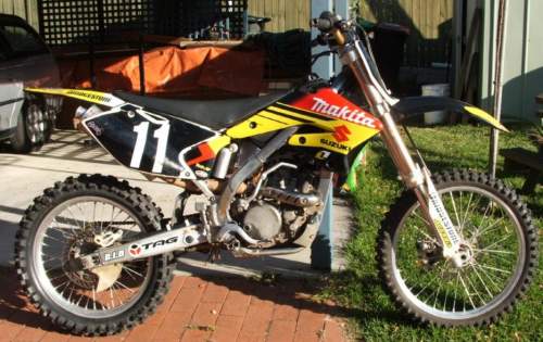 2005 Suzuki RM-Z250 #10