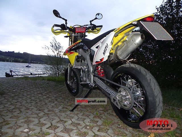 2011 Suzuki RMX450Z #9