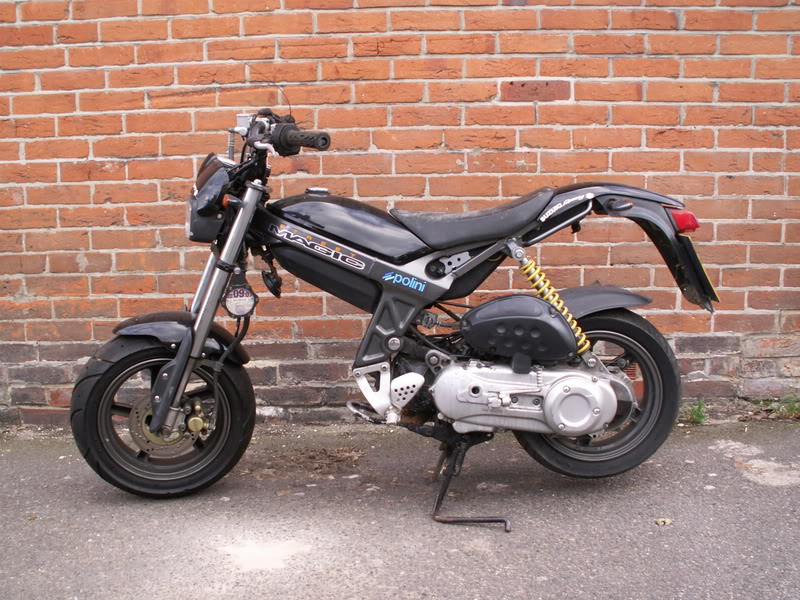 2005 Suzuki Street Magic II #9