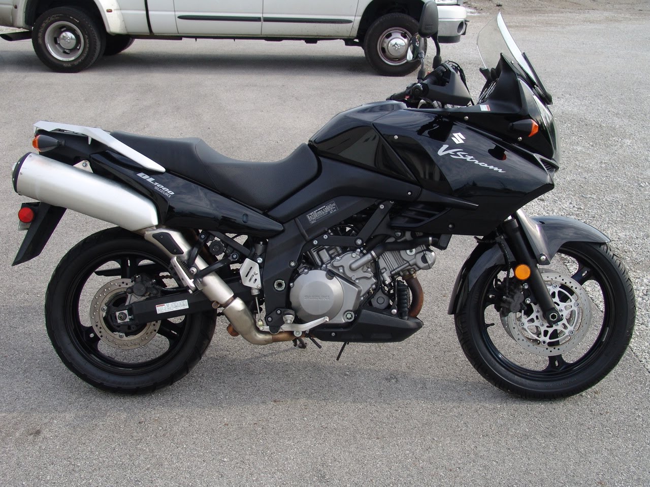 2005 Suzuki V-Strom 650 #9