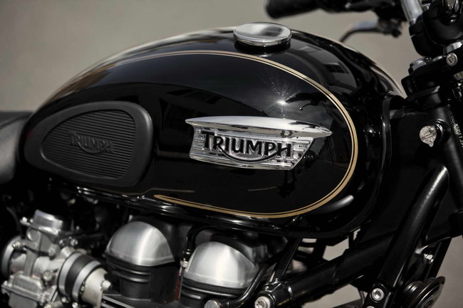 2014 Triumph Bonneville Special Edition #10