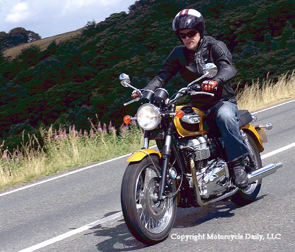 2006 Triumph Bonneville T100 #10