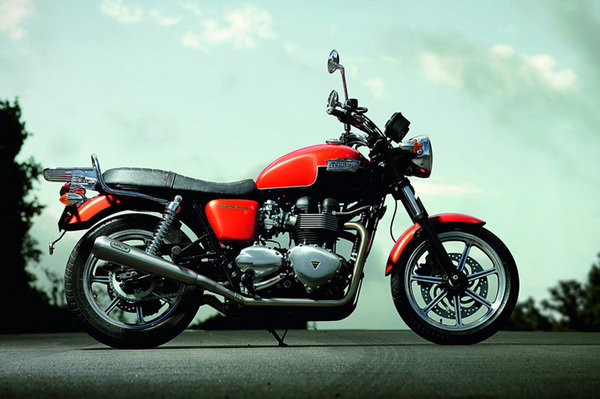 2013 Triumph Bonneville #10