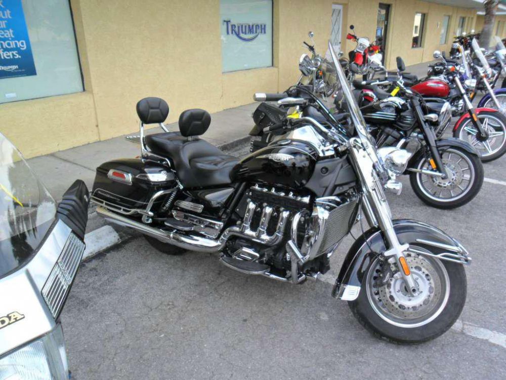 2008 Triumph Rocket III Touring #10