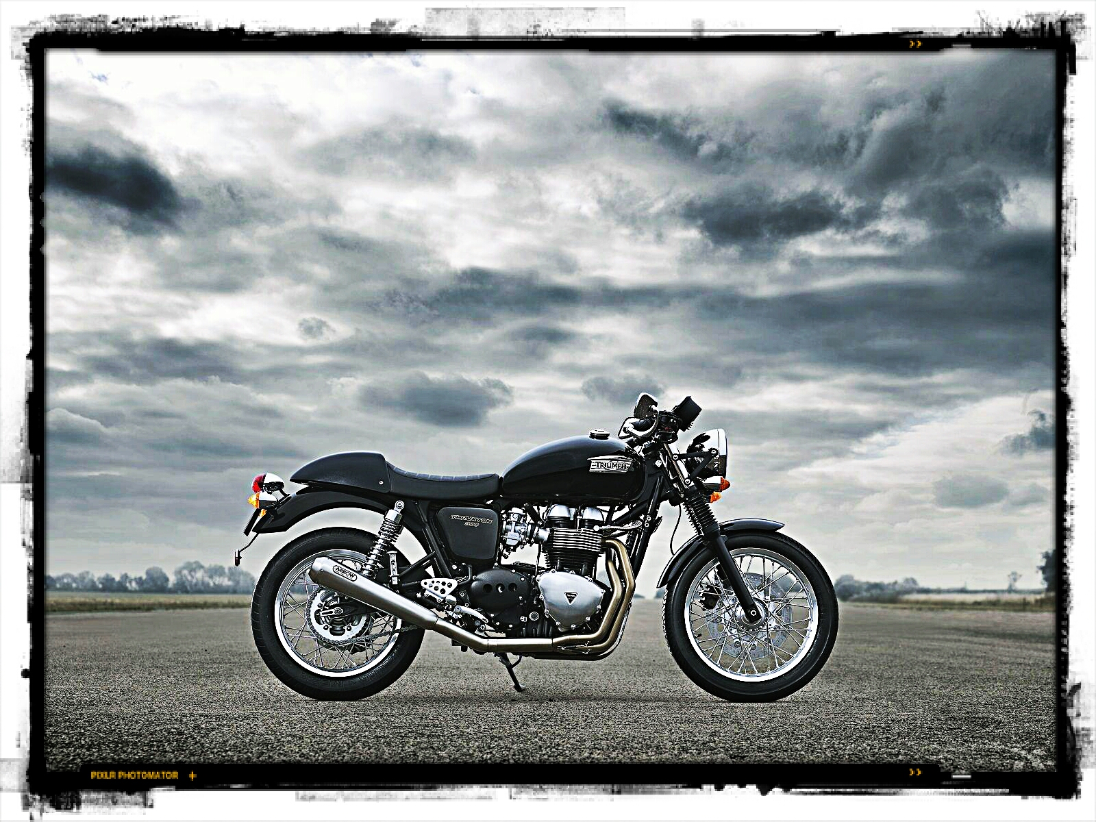 2012 Triumph Thruxton #8