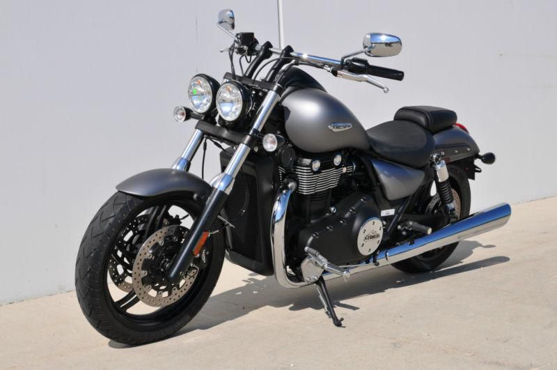 2013 Triumph Thunderbird Storm #8