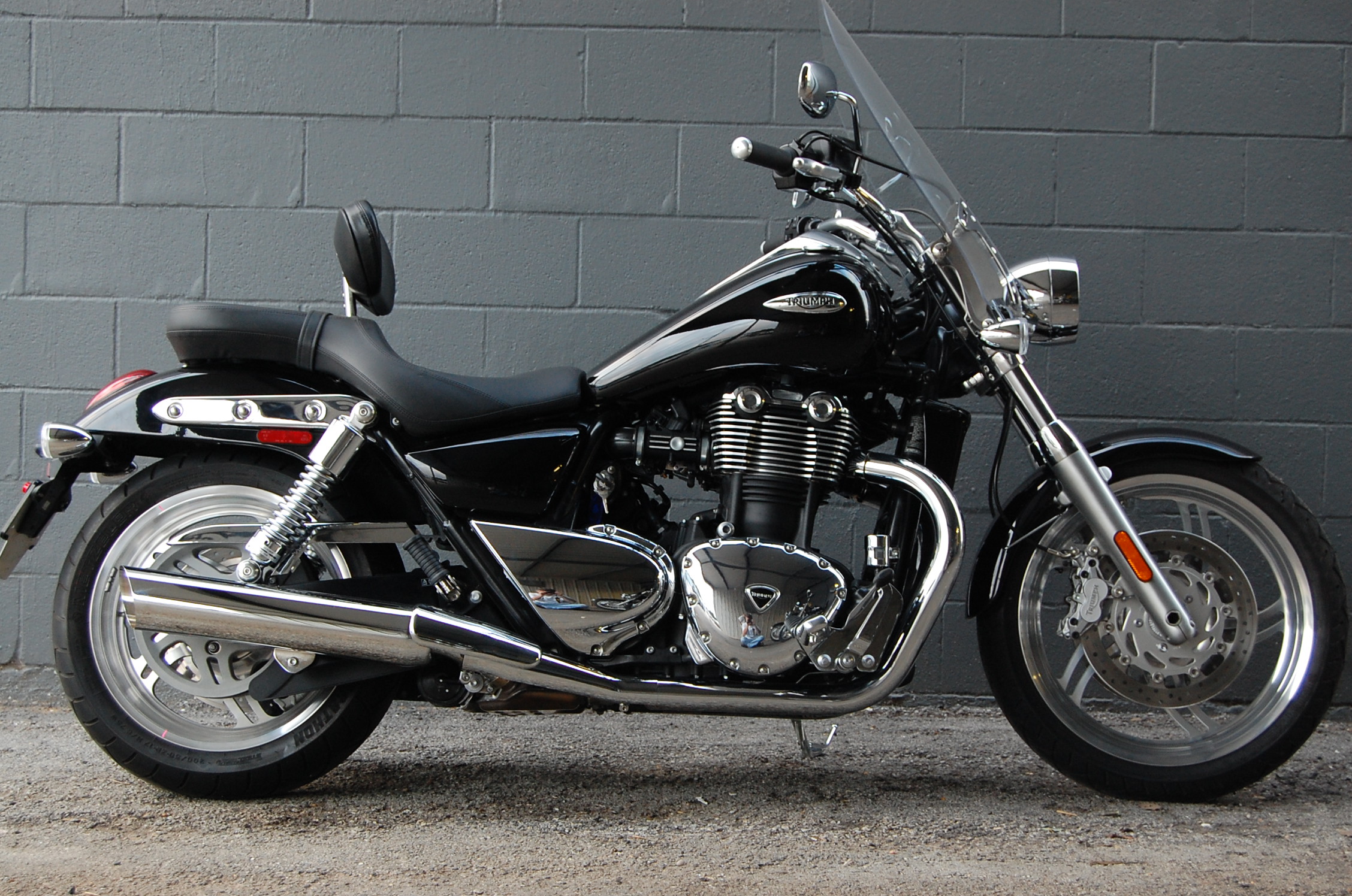 2013 Triumph Thunderbird #9