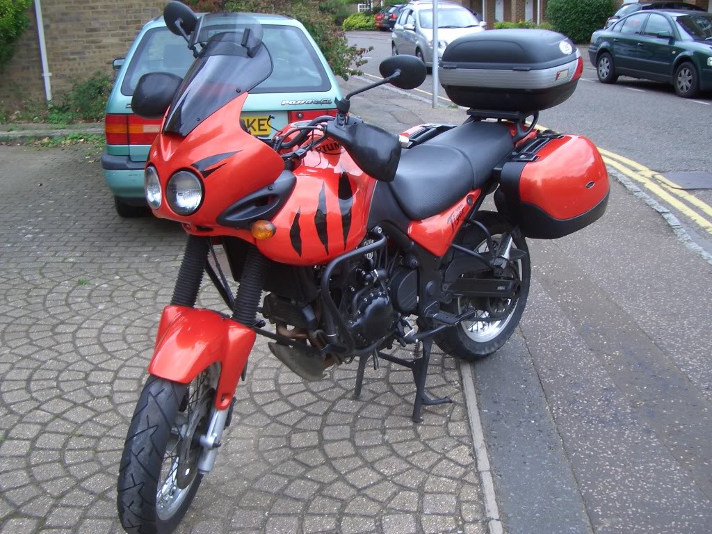 2004 Triumph Tiger #9