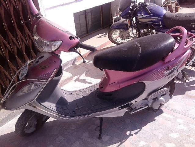 2009 TVS Scooty Pept #10