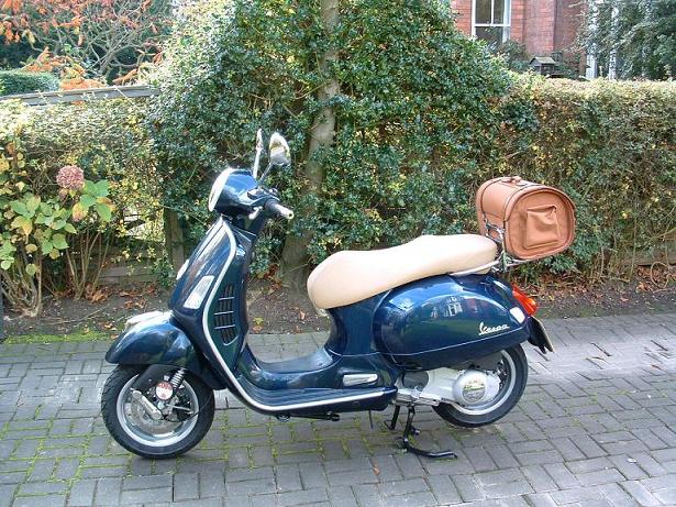 2009 Vespa GT Navy 250 #8