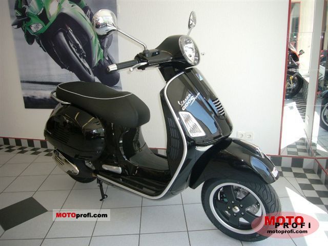 2011 Vespa GTS 125 #9