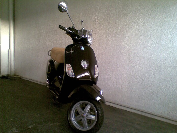 2011 Vespa LX 150 i.e. #9