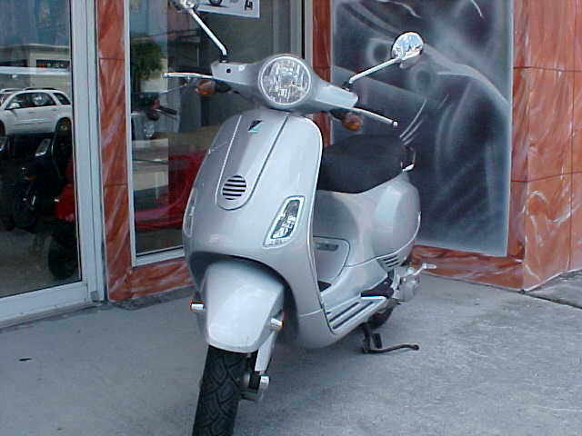 2006 Vespa LX 150 #10