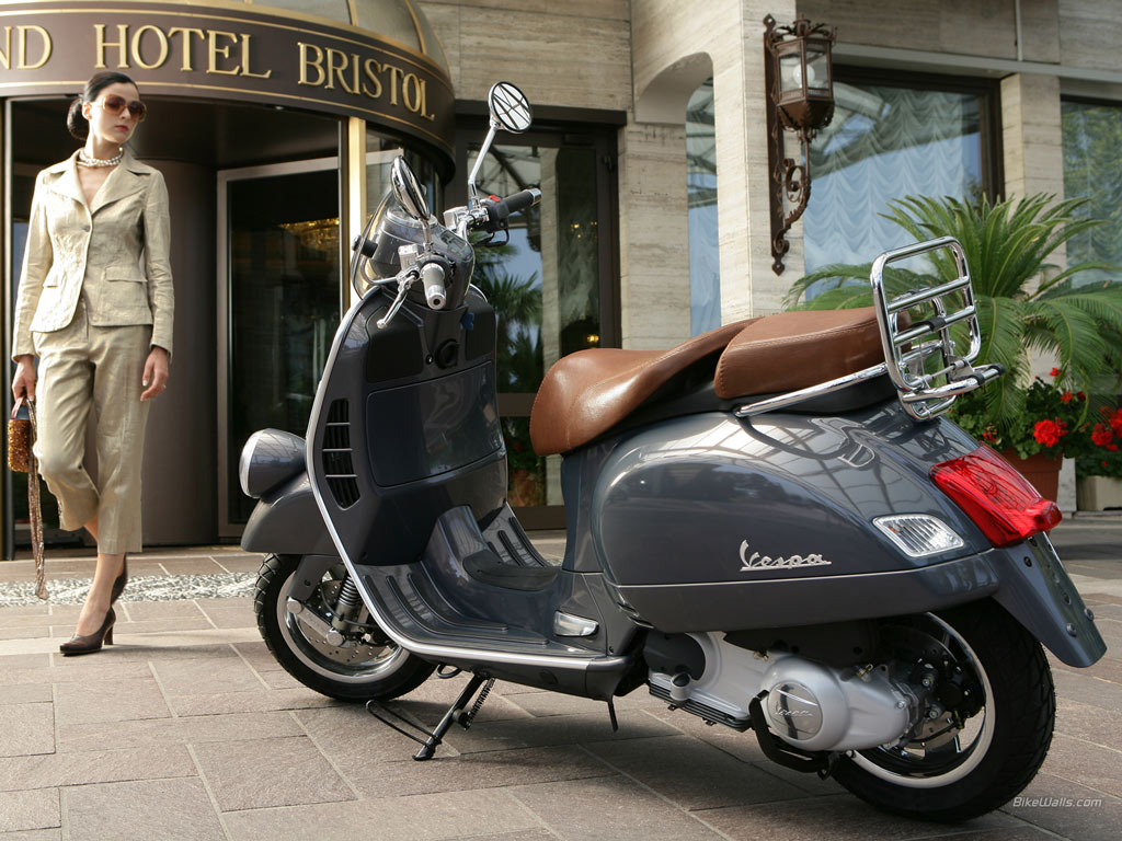 2007 Vespa LXV 125 #8