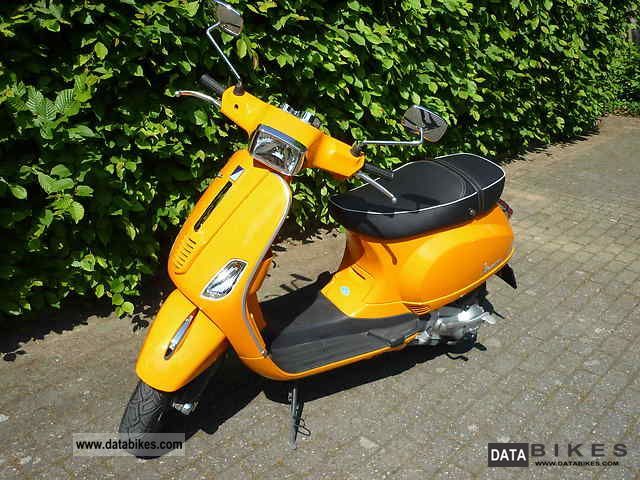 2009 Vespa S 125 #9