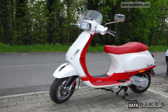 2010 Vespa S 50 #7