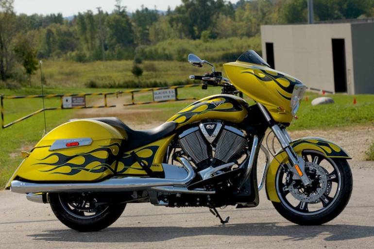 2014 Victory Cross Country Factory Custom #10