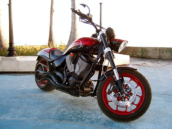 2007 Victory Hammer S #7