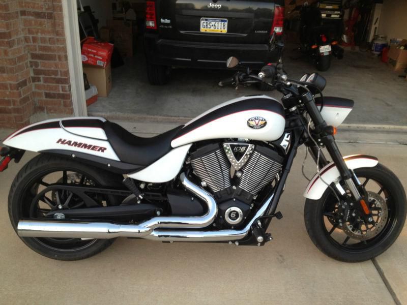 2008 Victory Hammer S #8