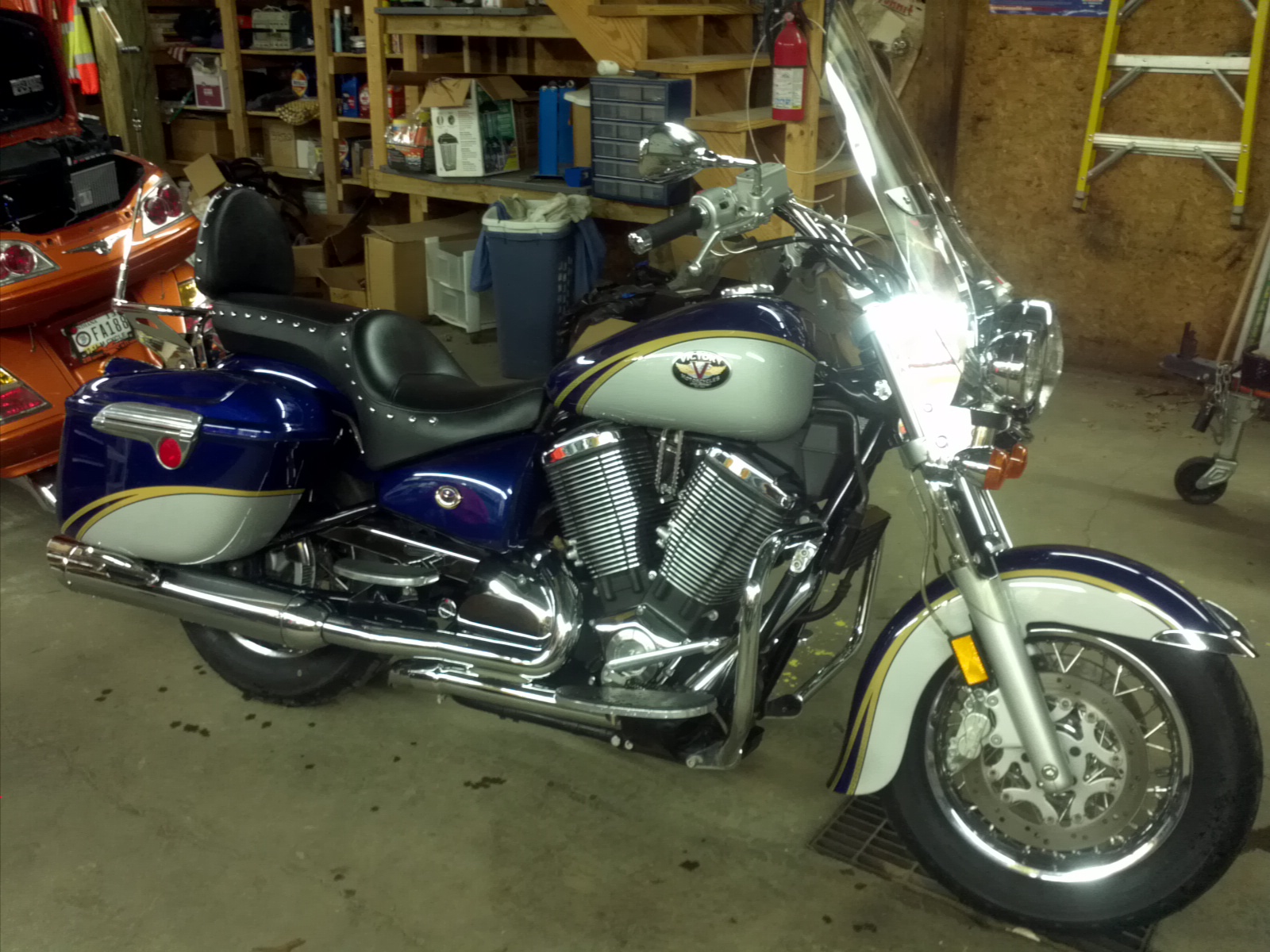 2006 Victory Touring Cruiser #7