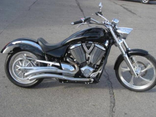 2008 Victory Vegas Low #9