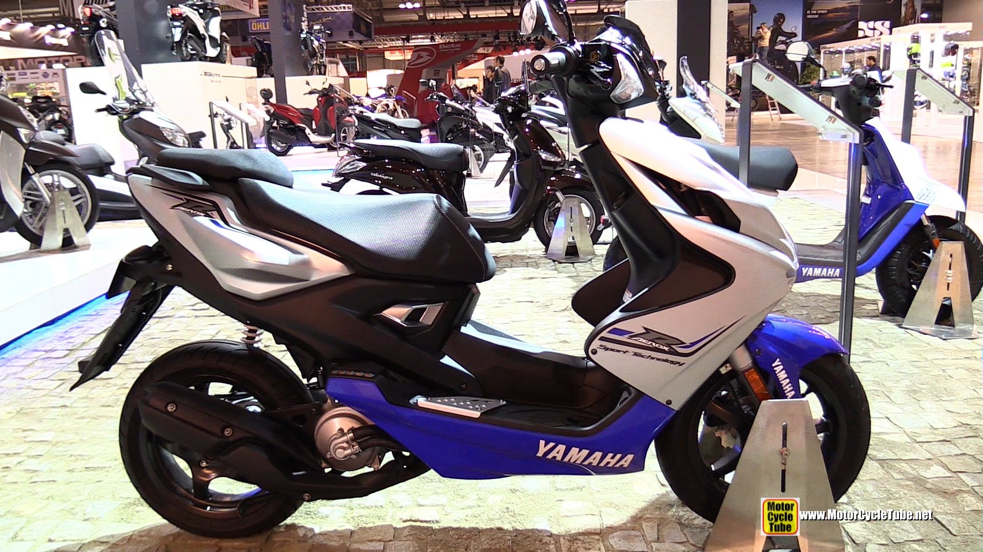 2014 Yamaha Aerox R Naked 50 #9