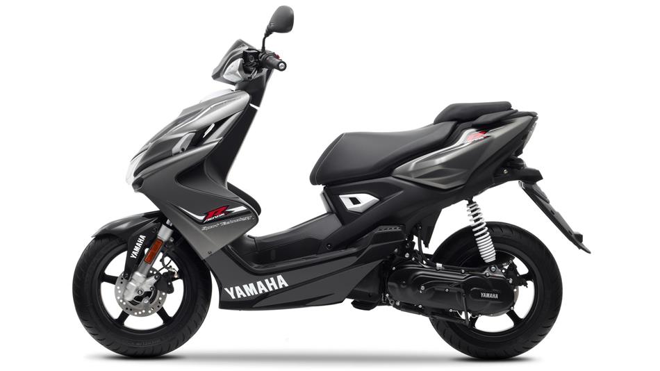 2010 Yamaha Aerox R #9