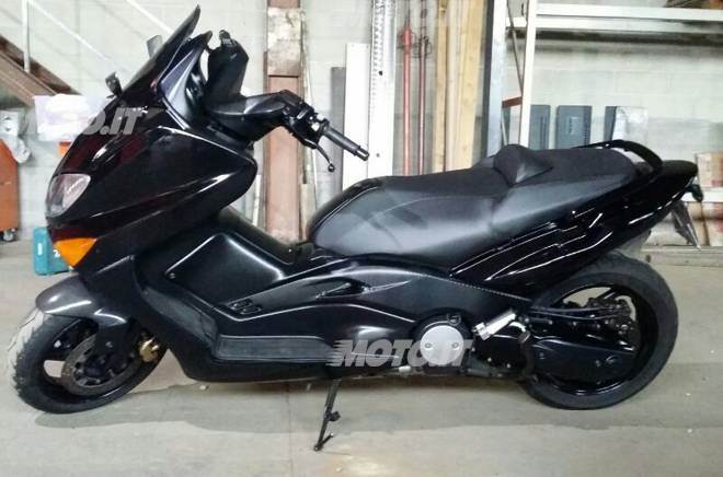 2006 Yamaha Black Max #8