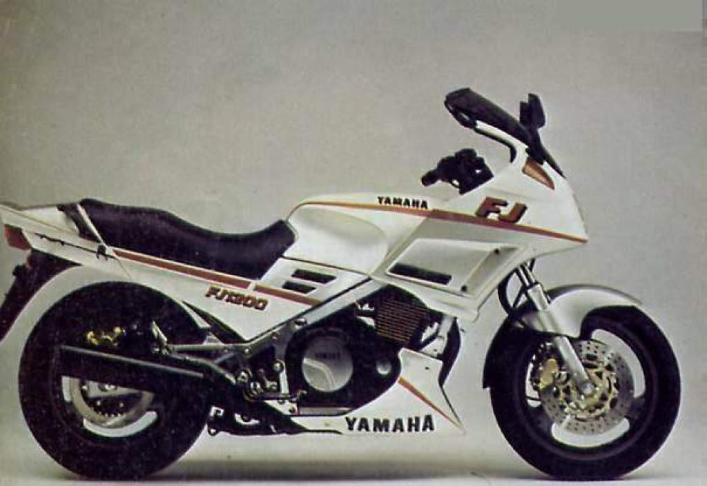 1986 Yamaha FJ 1200 (reduced effect) #7