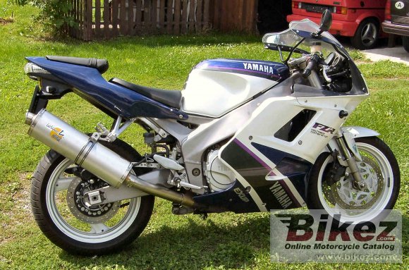 1993 Yamaha FZR 1000 #10