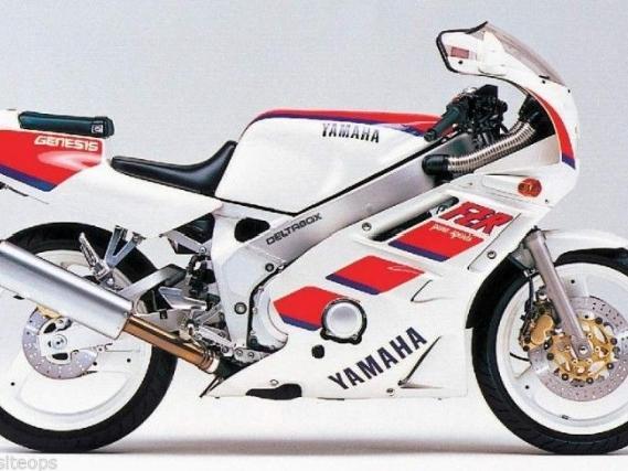 1993 Yamaha FZR 400 R Genesis #8