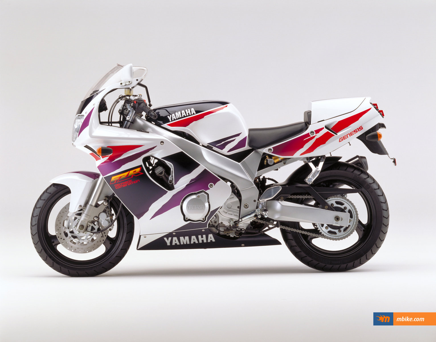 1995 Yamaha FZR 600 R #9