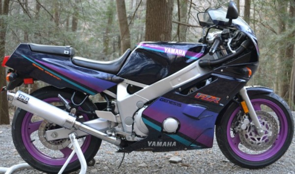 1993 Yamaha FZR 600 #7