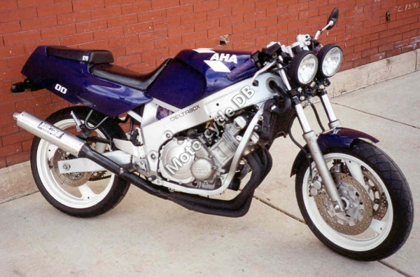 1999 Yamaha FZR 600 #7