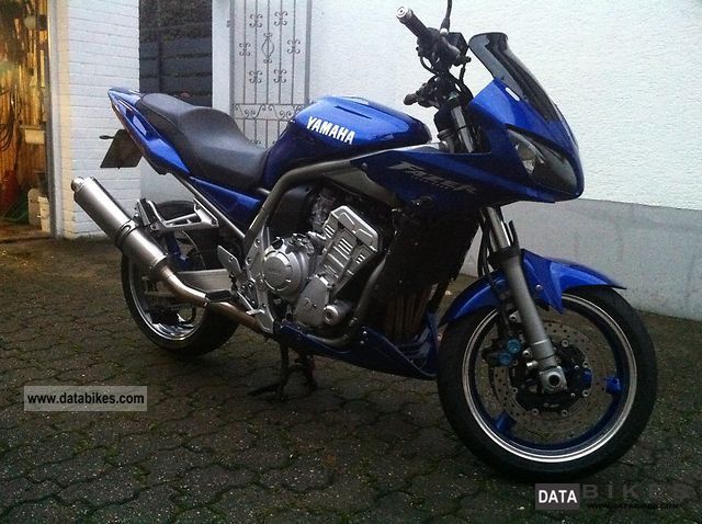 2001 Yamaha FZS 1000 Fazer #10