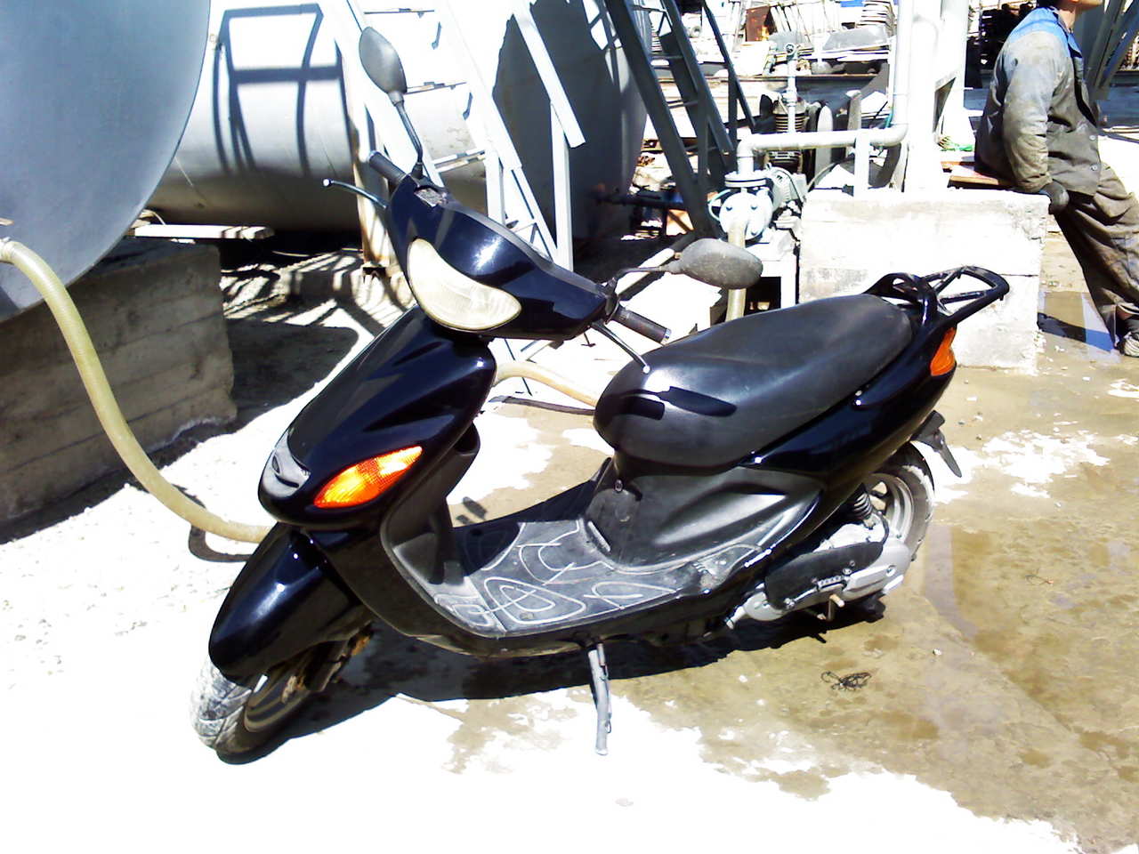 2011 Yamaha Grand Axis 100 #8