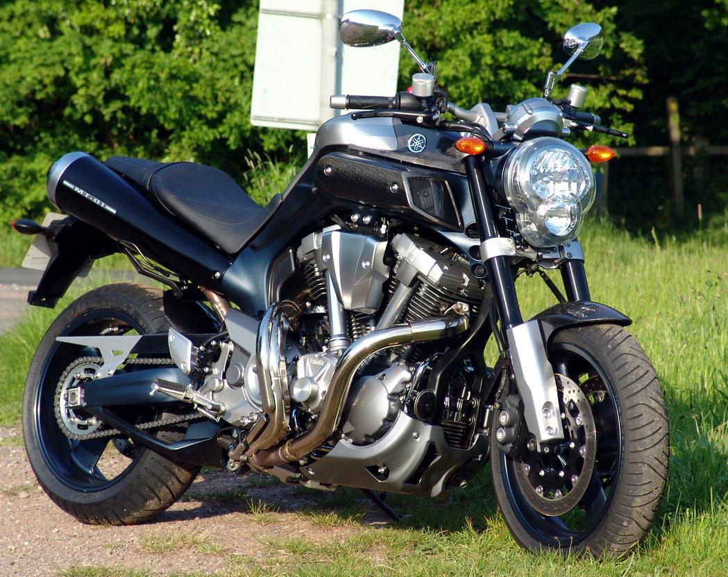 2005 Yamaha MT-01 #9